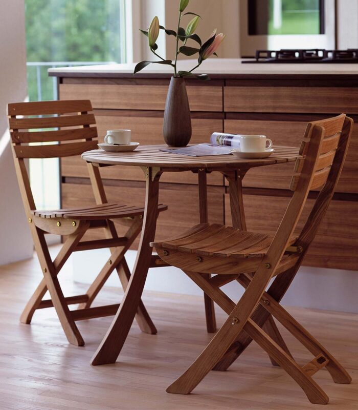 Classic wooden chair - Imagem 4